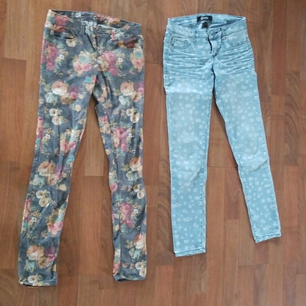 Two pairs of size 3 flower print skinny jeans
